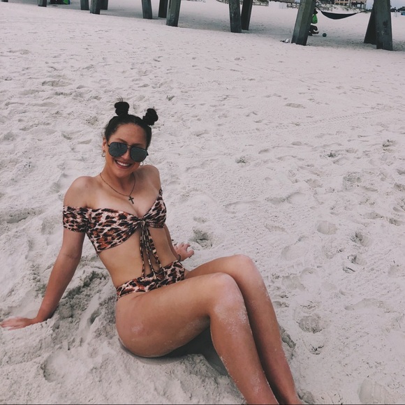 Hi poshers 💕💕💕 - Picture 4 of 4